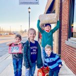 Planning a Road Trip to Missouri? Be Sure to Visit Cackle Hatchery!